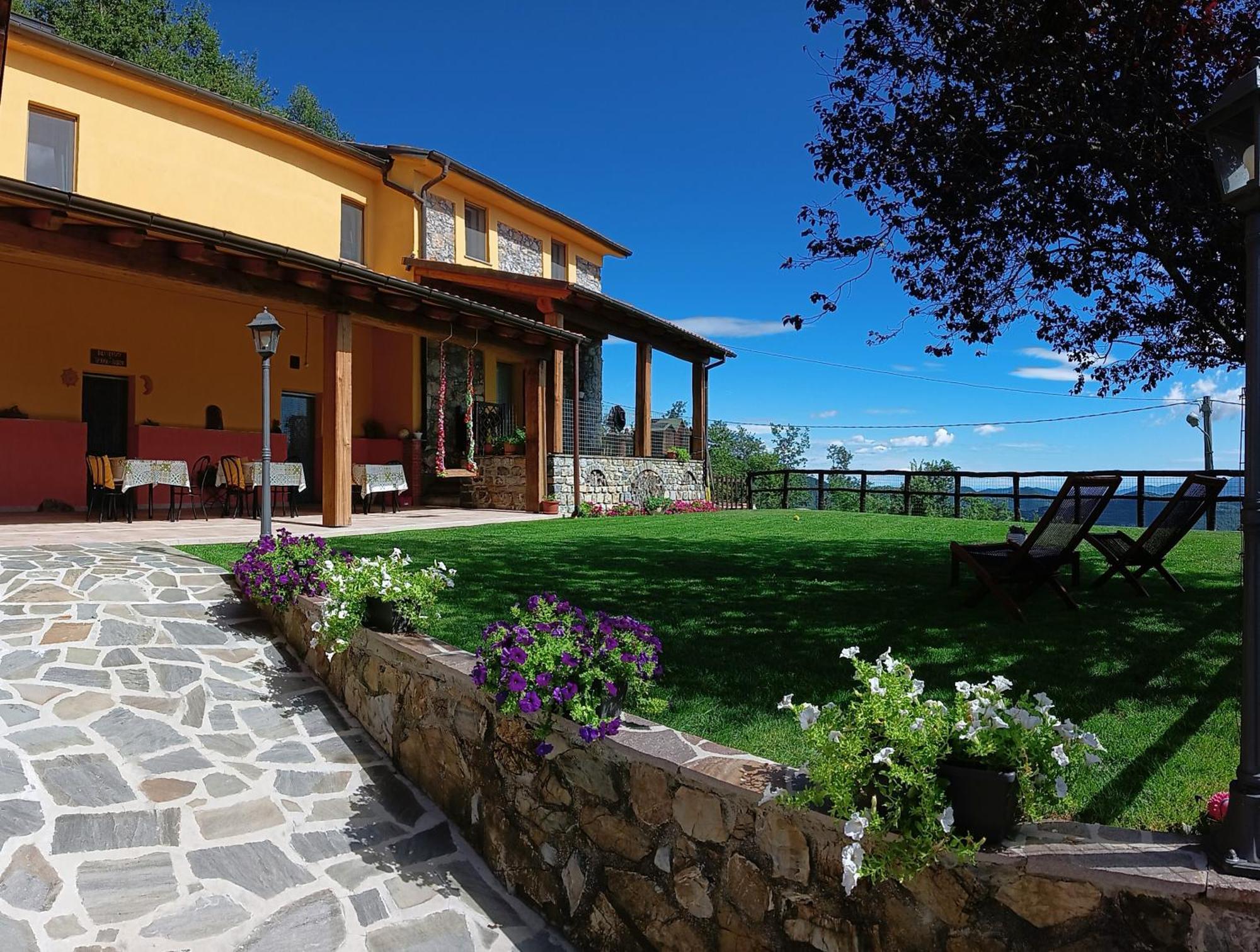 Terra Del Bosco Agriturismo Sesta Godano Exterior photo